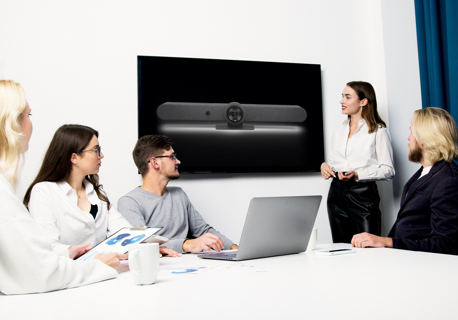 Meeting room collaboration